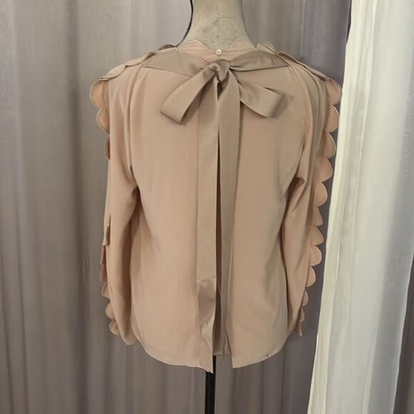 Fendi baby Pink Scalloped Edge Blouse, 100% viscose button, S - Picture 10 of 14